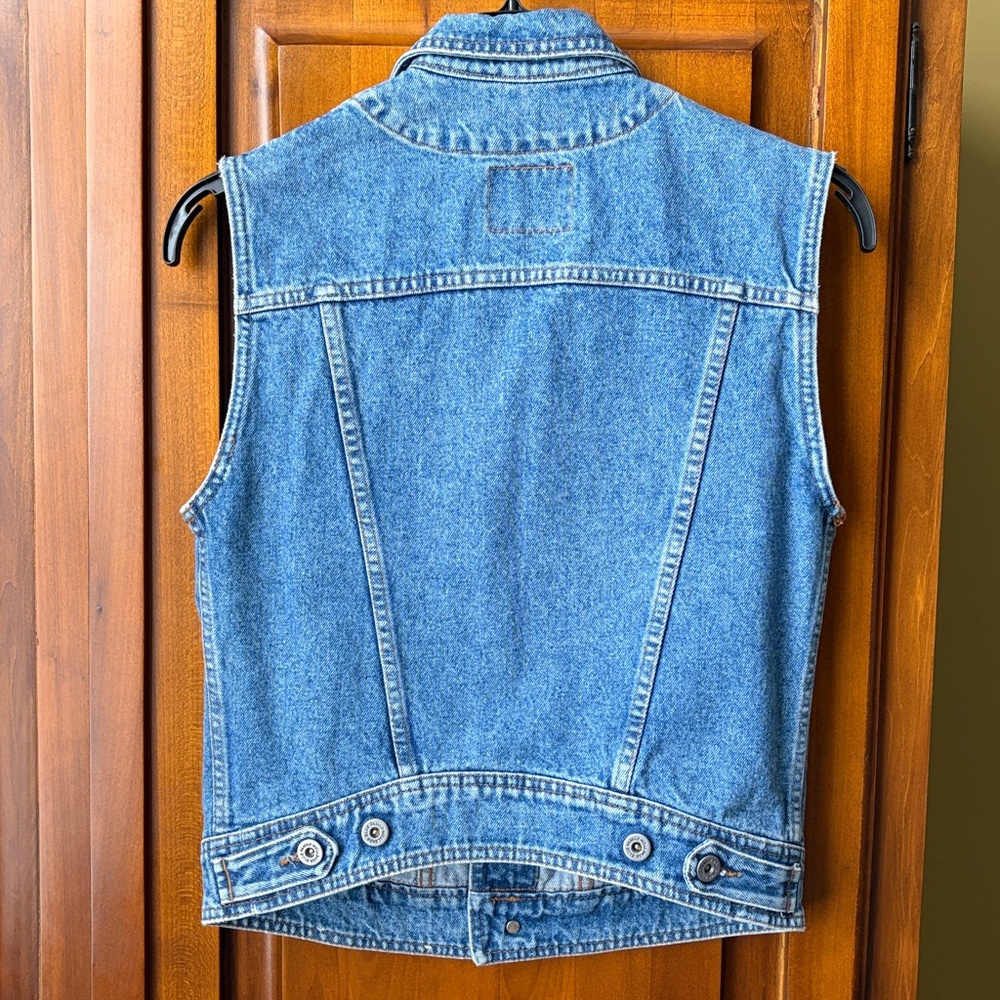 Ladies Benetton Classic Blue Denim Vest - Picture 6 of 9